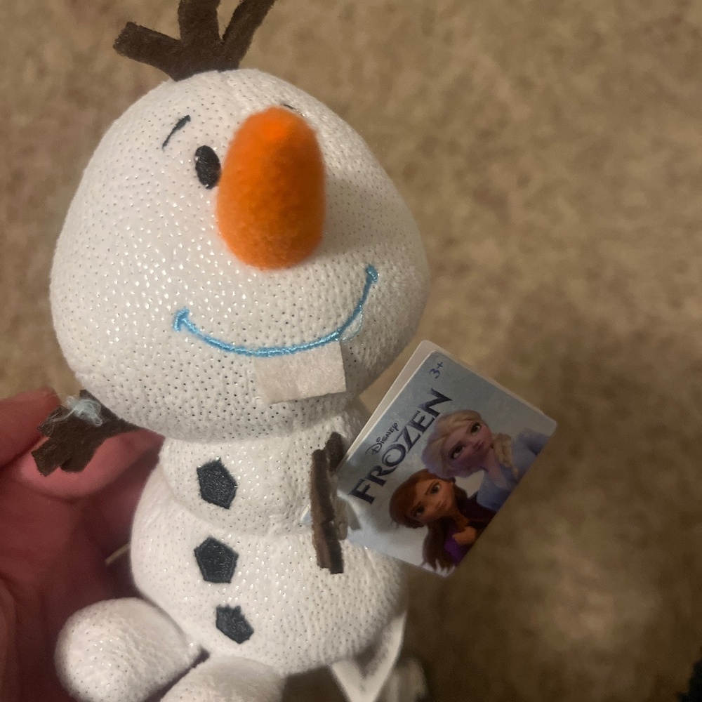 Stuffed olaf toy